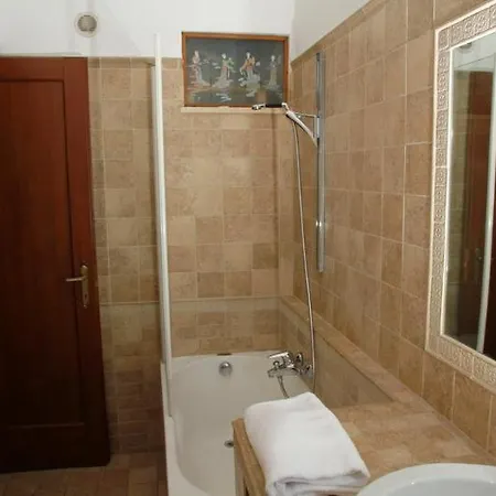 Gaudi