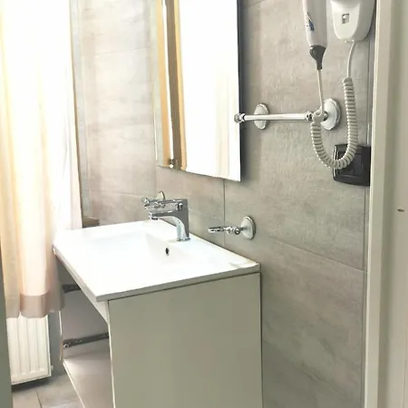 Bed & Breakfast Cinema House 2 Roma