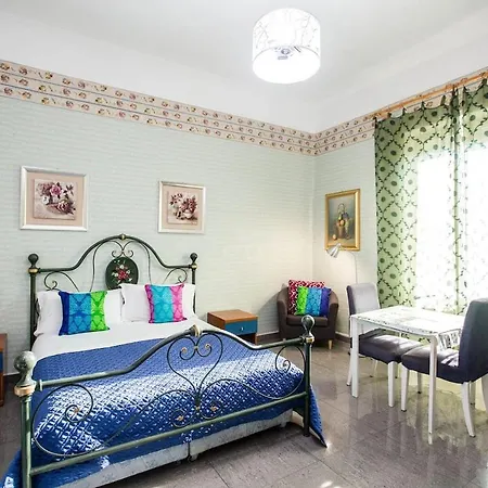 Bed & Breakfast Smart 3*