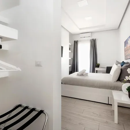 Maison Piazza Cavour 2*