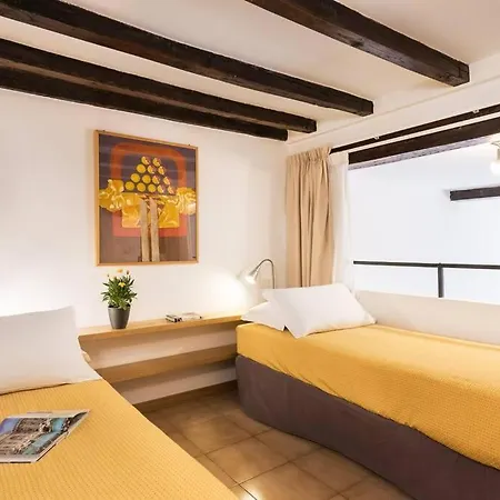 Idyllia -teatro Pompeo Apartamento
