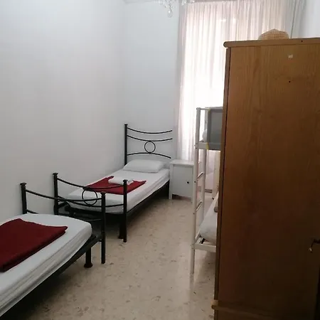Dream Destination Albergue Roma