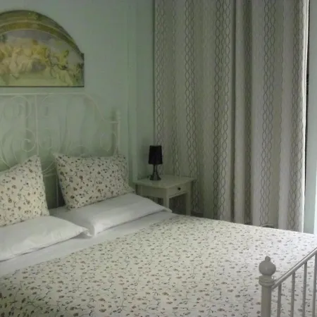 Bed & Breakfast Carlo Alberto House Rome
