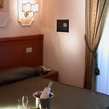 Philia 3* Rome