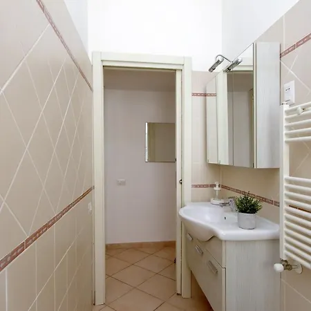 Rizzo Apartment - Vatican Museums *