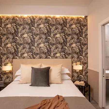 Sophie Terrace Hotel 3*