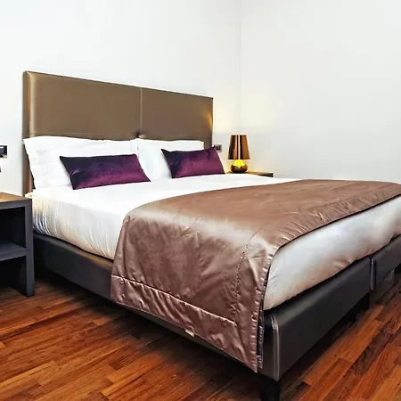 55 Aparthotel 3*