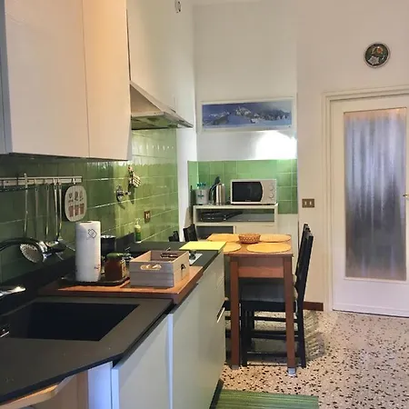 Apartment Tourist Flat - A Due Passi Rome