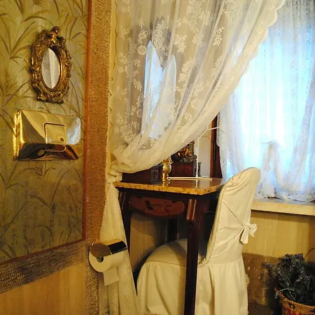 Hotel A Casa Di Patrizia 3*