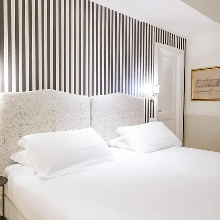 بيت ضيافة Relais Donna Lucrezia روما