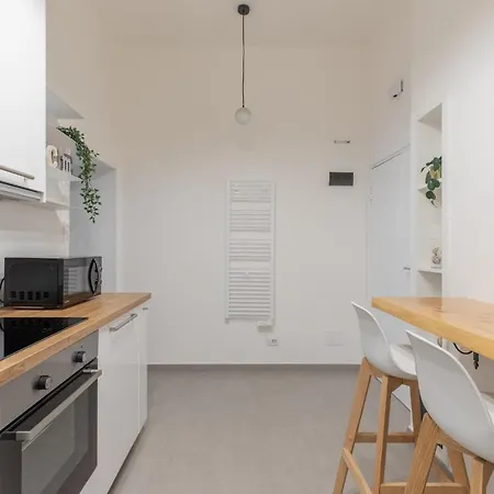 Apartment Iflat Peaceful Nest In Monti