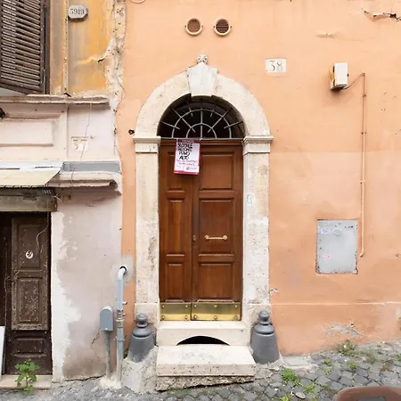 Apartment Iflat Peaceful Nest In Monti Rome