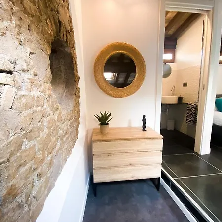 Apartment 23 Scalini Renella *