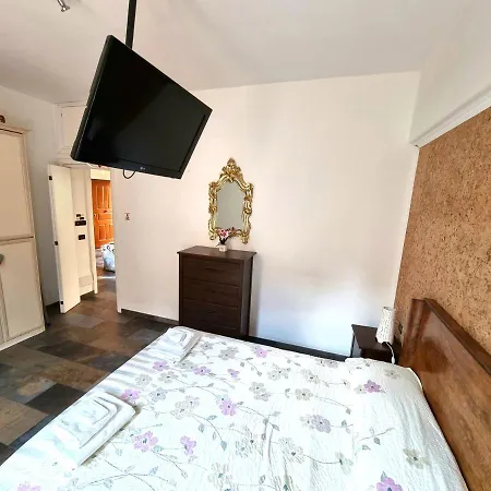 La Casa Nel Borgo Holiday home *