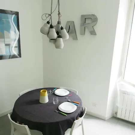 Apartment Your House 2b *