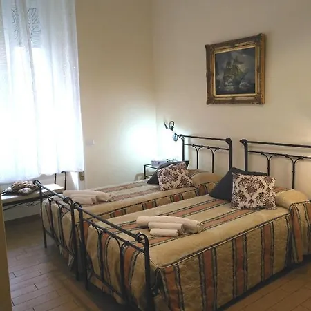 Tucci's Bed & Breakfast 3*