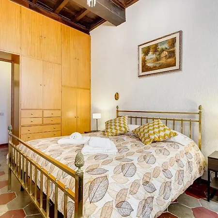 Spanish Steps Spacious Apartment *