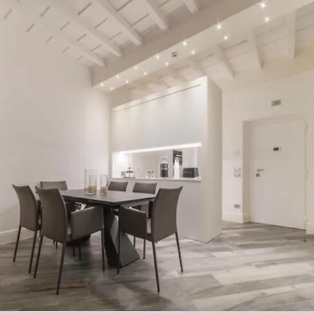 Reale Luxury Holiday home Rome