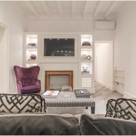 Reale Luxury Holiday home Rome