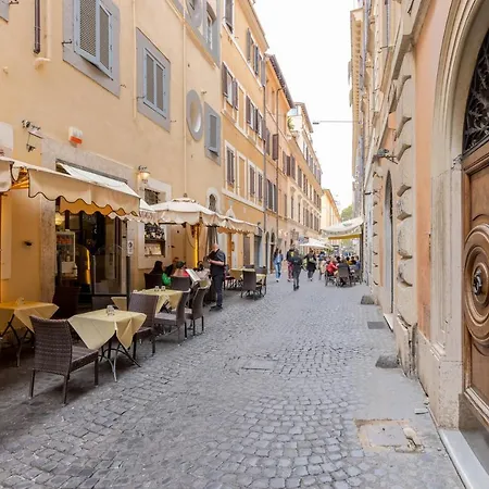 Apartment Vg Trevi Fountain 5 Stelle Elegant Rome