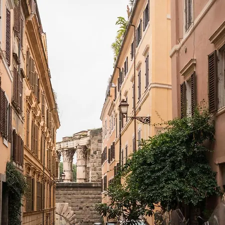 Apartment Colosseum Townhouse *