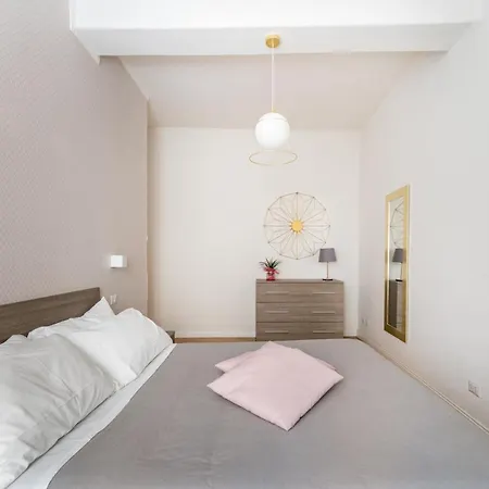 Famm - Charming And Cozy Flat At Pantheon Daire Roma
