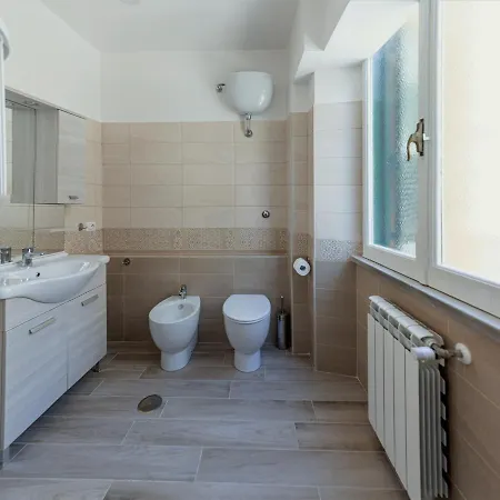St. John 2br/2bth Roma