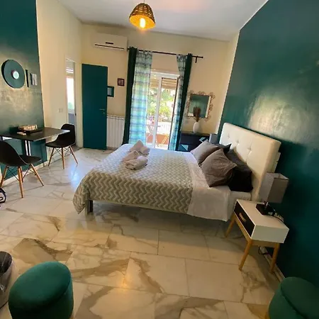 Zoe Bed & Breakfast