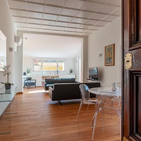 Trastevere Luxury With Terrace Apartment