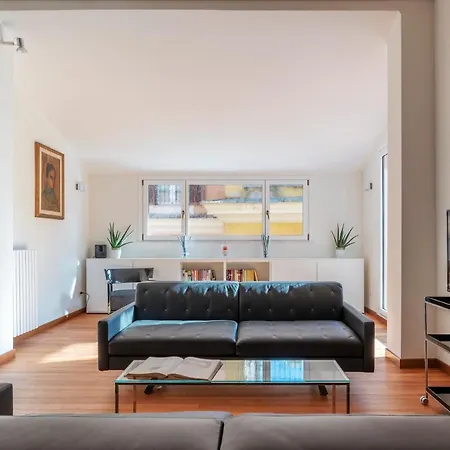 Trastevere Luxury With Terrace Apartment Rome