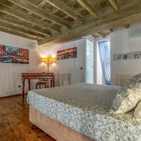 Foro Stylish And Apartment Rom