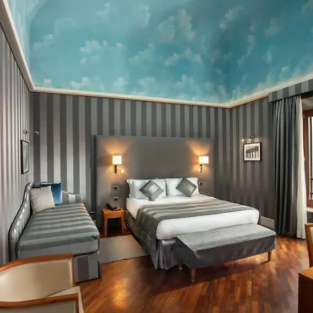 Monti Palace Hotell