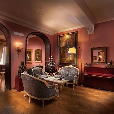 Residenza Frattina 2*