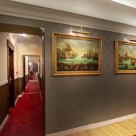 Residenza Frattina Penzion Řím