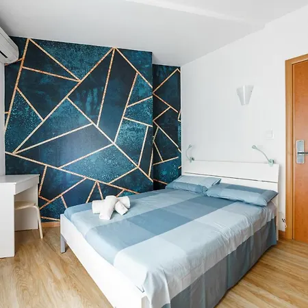 B&btrastevere66 * Rome