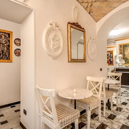 Nakissa 3* Rome