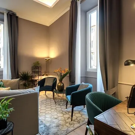 Hotel Tree Charme Parliament Boutique