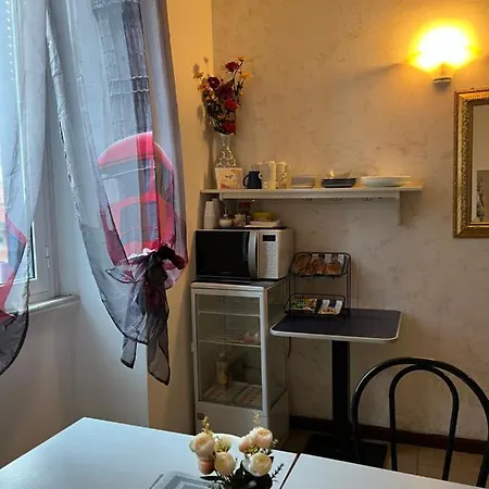September فندق مبيت وإفطار *