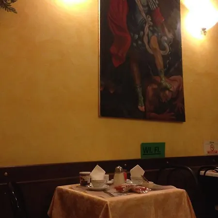 Bolognese Hotel 2*
