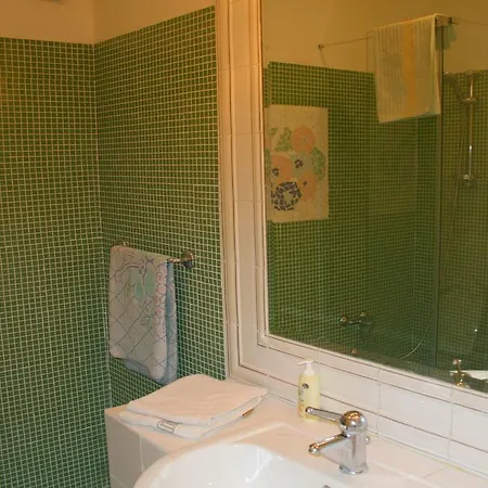 Montebello - Termini Station Apartment Rome