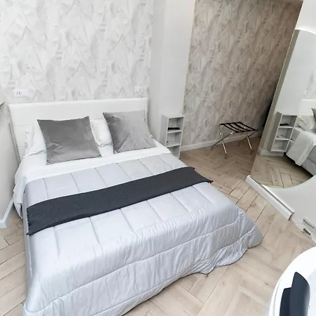 Apartment Silver Coliseum *