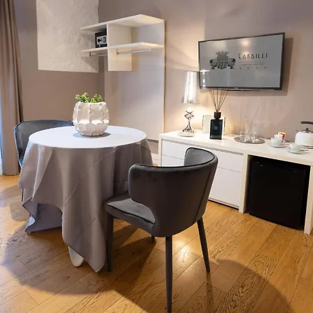 Cardilli Luxury Bed & Breakfast 2*