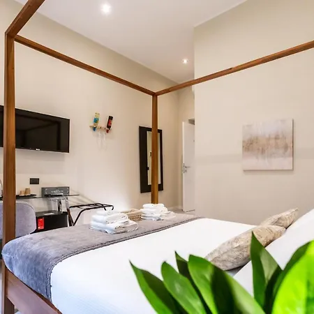 Guest house 44 -