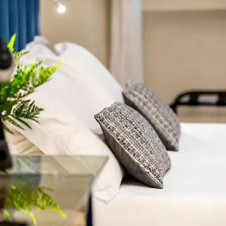 Guest house 44 - *