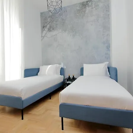 Take Me - Forum Apartment