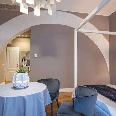 Cardilli Luxury 2*