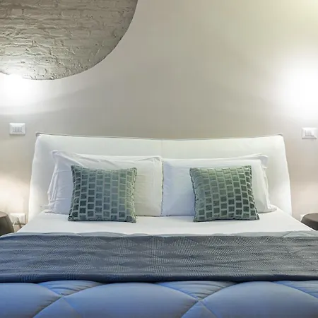 Cardilli Luxury Bed & Breakfast 2*