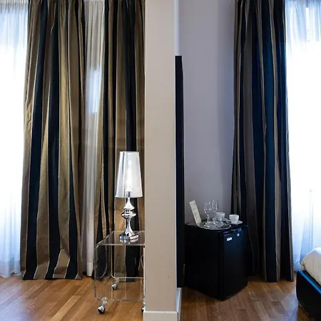 Cardilli Luxury 2* Řím