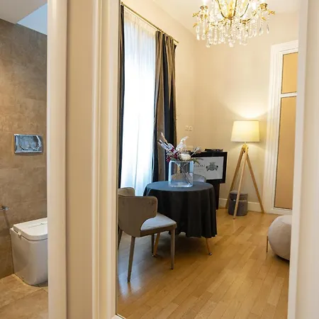 Cardilli Luxury Bed & Breakfast 2*