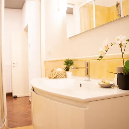 The Rent - Stylish In Downtown Apartment Rome